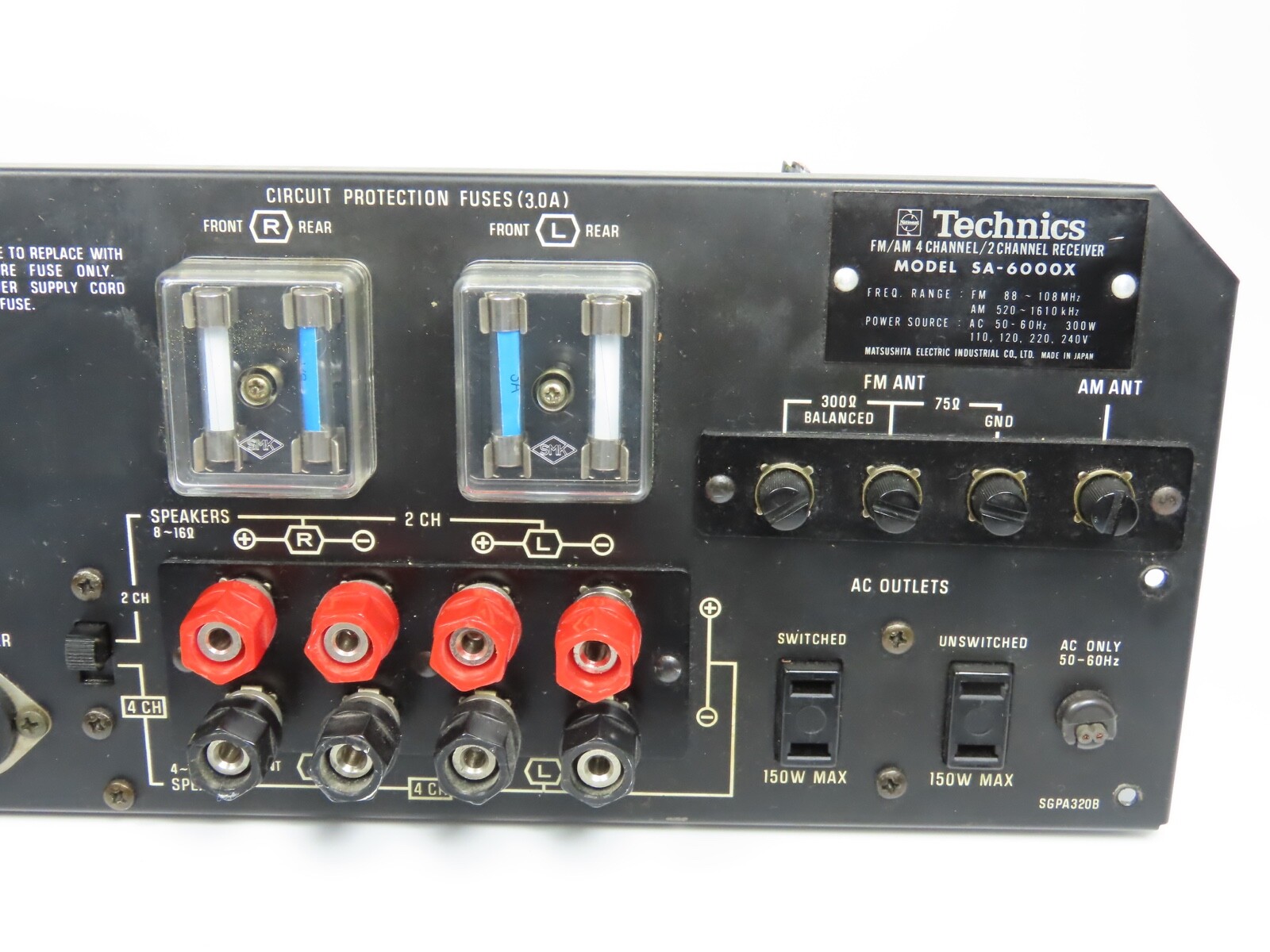 > TECHNICS SA6000X < Back Panel with Input /Output Amplifier Part /A - Image 4