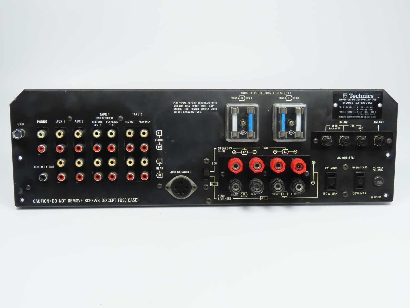 > TECHNICS SA6000X < Back Panel with Input /Output Amplifier Part /A