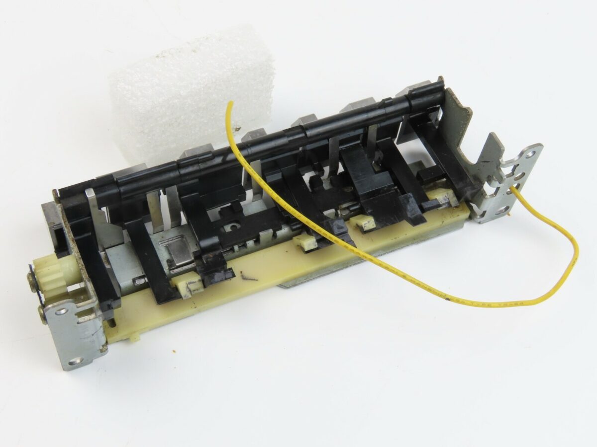 *Technics RS-M260* Keyboard Tape Deck Part /E115 - Image 5