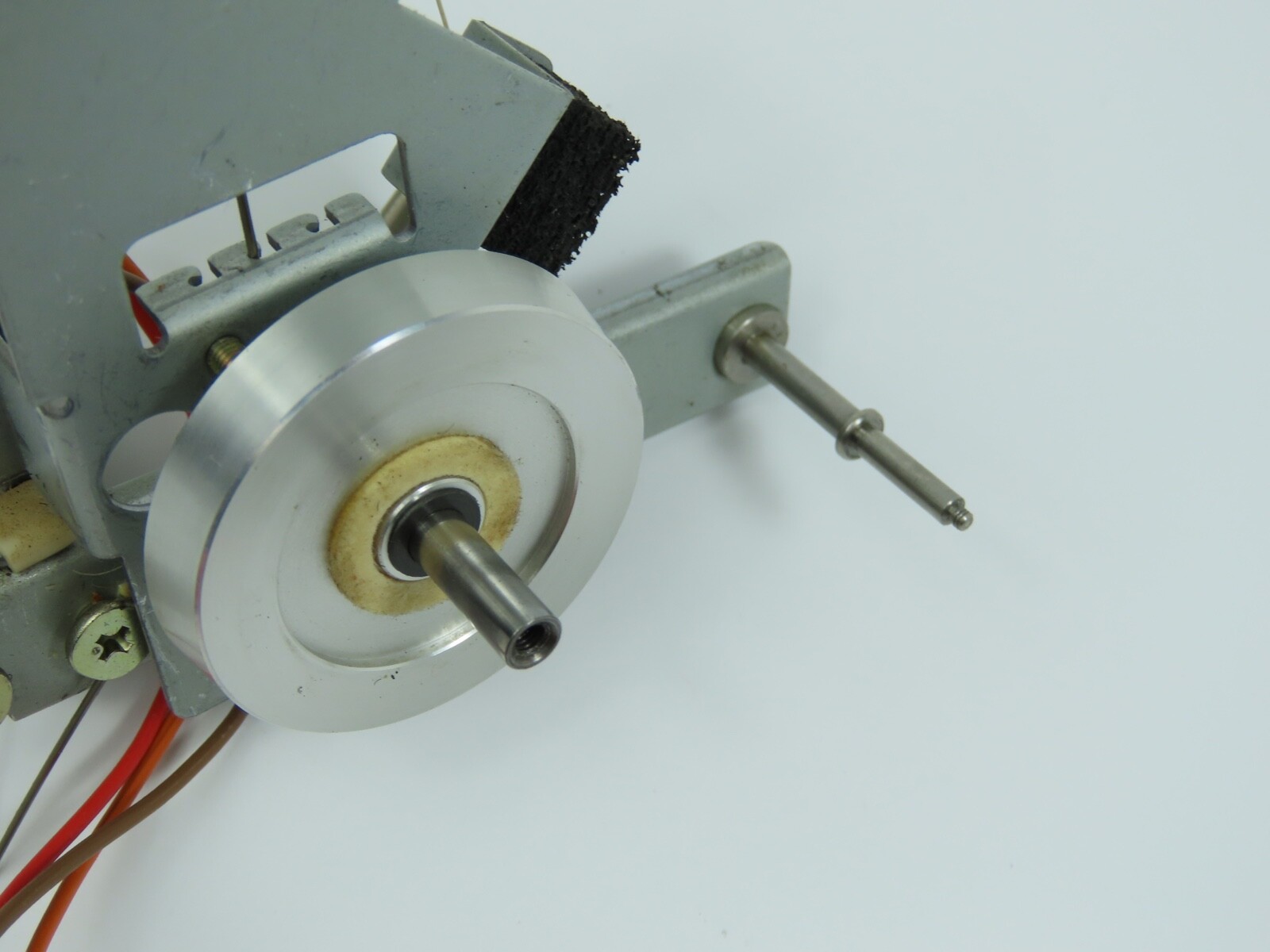 TEAC X-10R Right Side Tension Arm Reel to Reel Part /T212 - Image 4