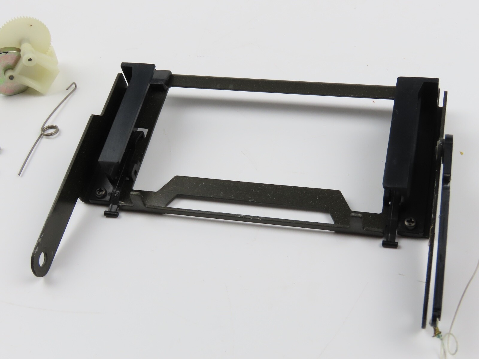 *Teac CX-270* Opener Door Mechanism Tape Deck Part /A602 - Image 6