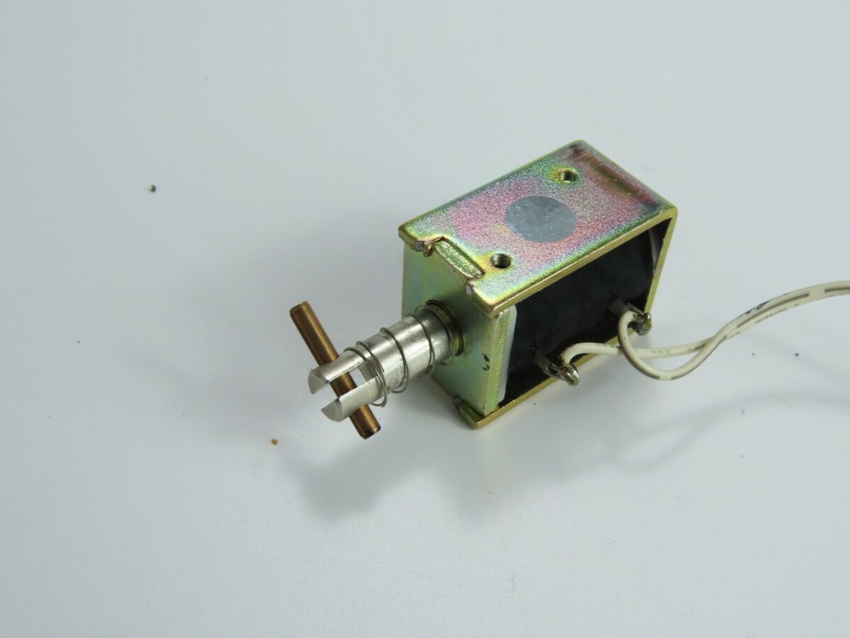 *Dual C814* Solenoid 00049 Tape Deck Part /A424 - Image 4