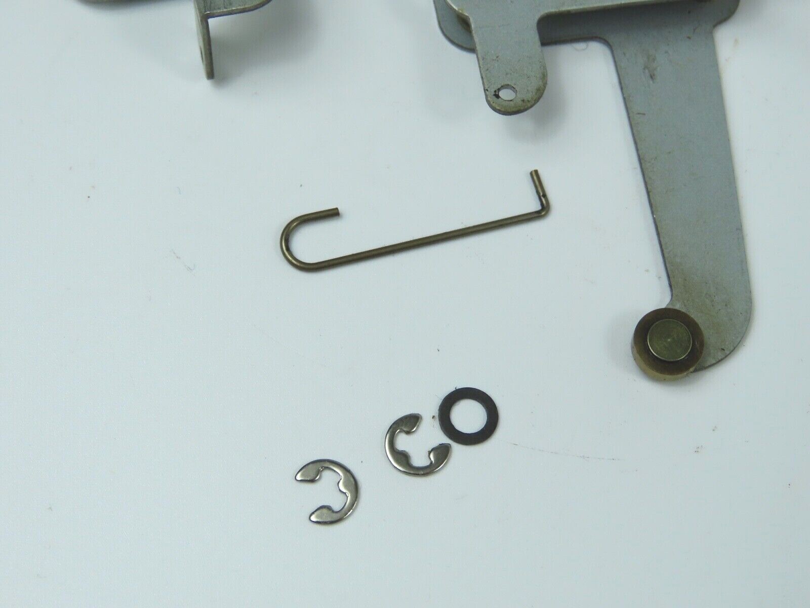 > FOSTEX R8 < Lifter Arm Assy A & B Reel to Reel Part /Fx108/334 - Image 5