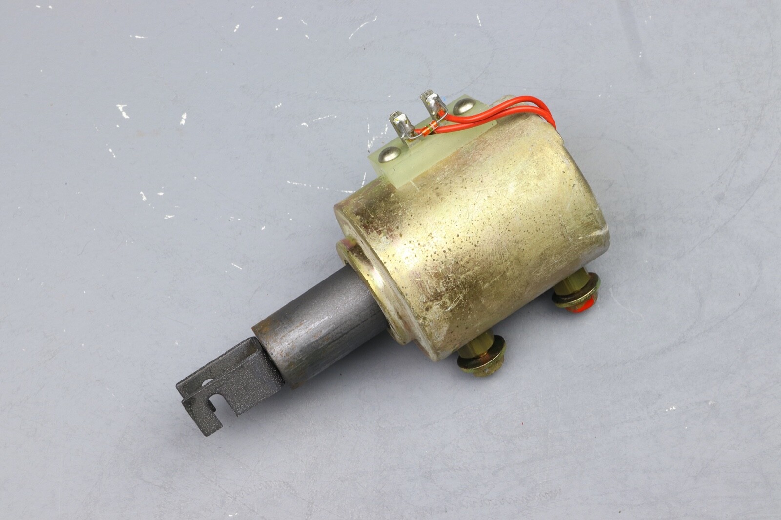 > REVOX A77 < Pinch Roller Solenoid Reel to Reel Part 1.014.700 /R28 - Image 3