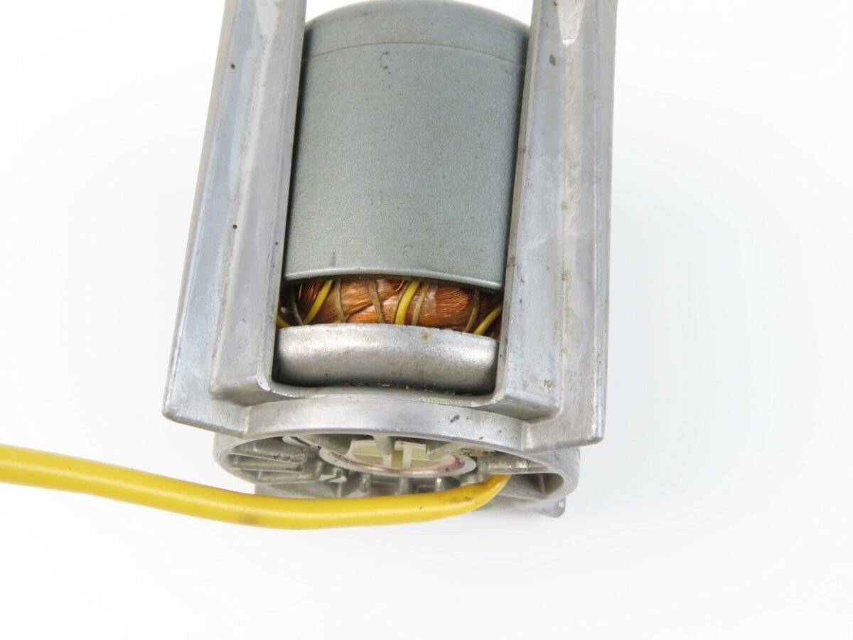 Revox G36 - Reel Motor 1.736.103 Left Side /Rv235 - Image 6