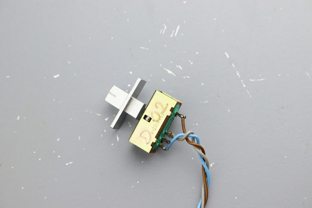 > SANYO D80 - Image 4