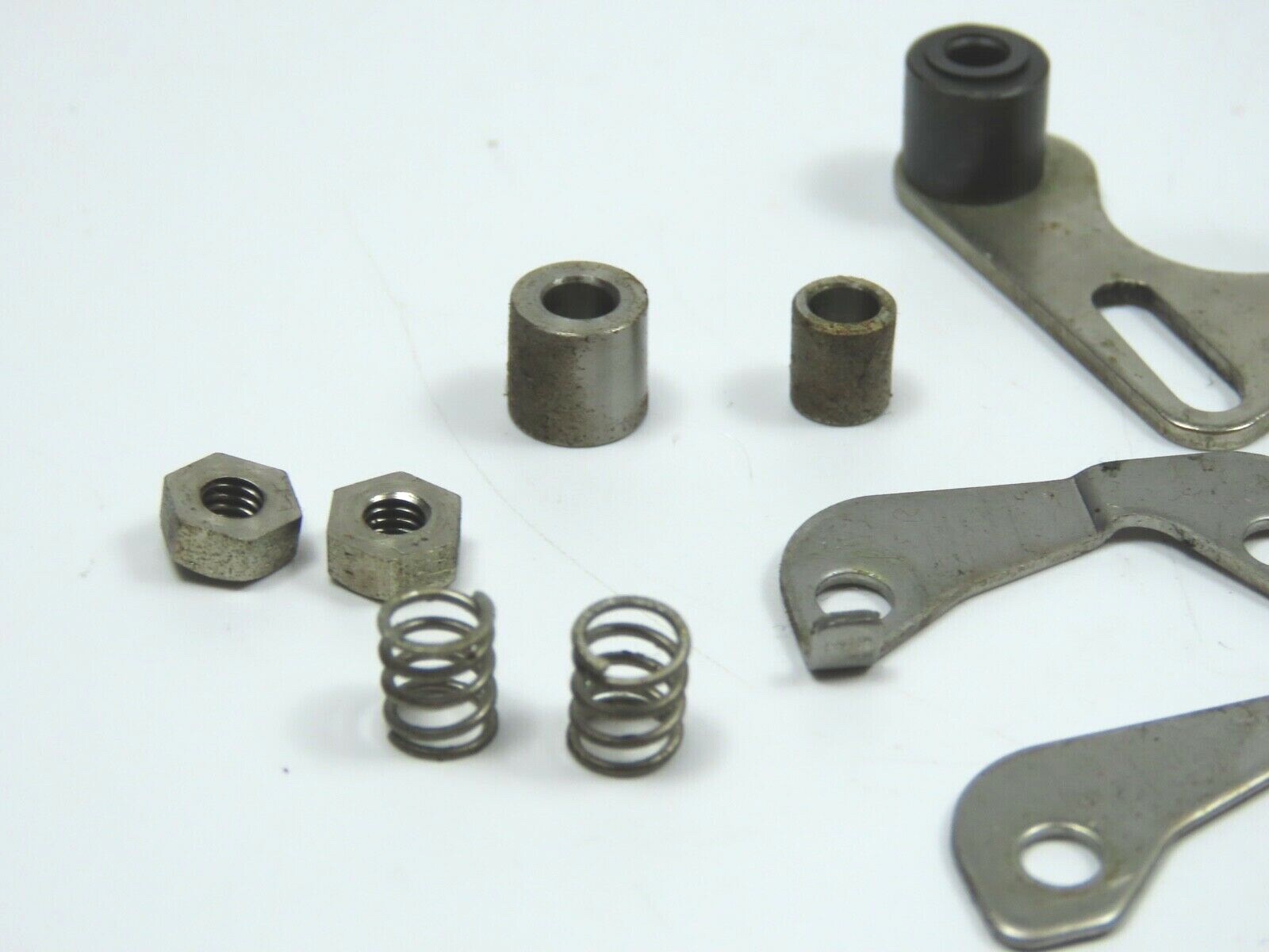 Sony TC-458 - Tape Guide Assy. Left /S326 - Image 3