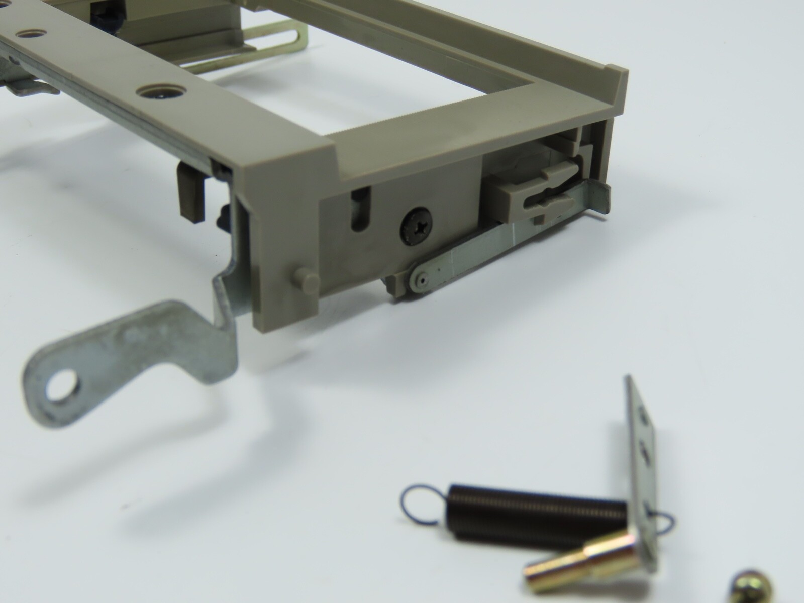 > SONY TC-K35 < Cassette Holder Flap Mechanism HiFi Audio Parts /B111 - Image 3