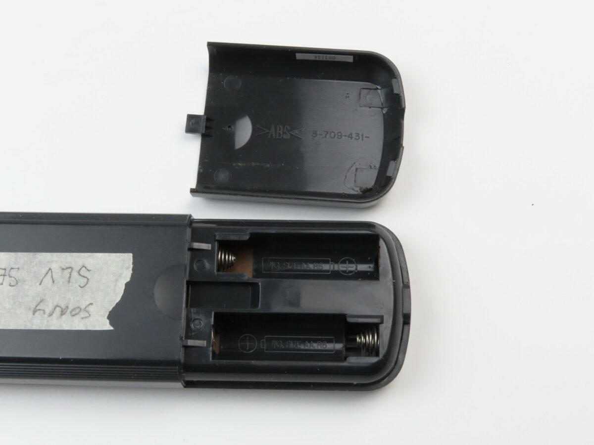 Sony RMT-V288 Remote Controller for Sony SLV-SE600N video recorder /121 - Image 9