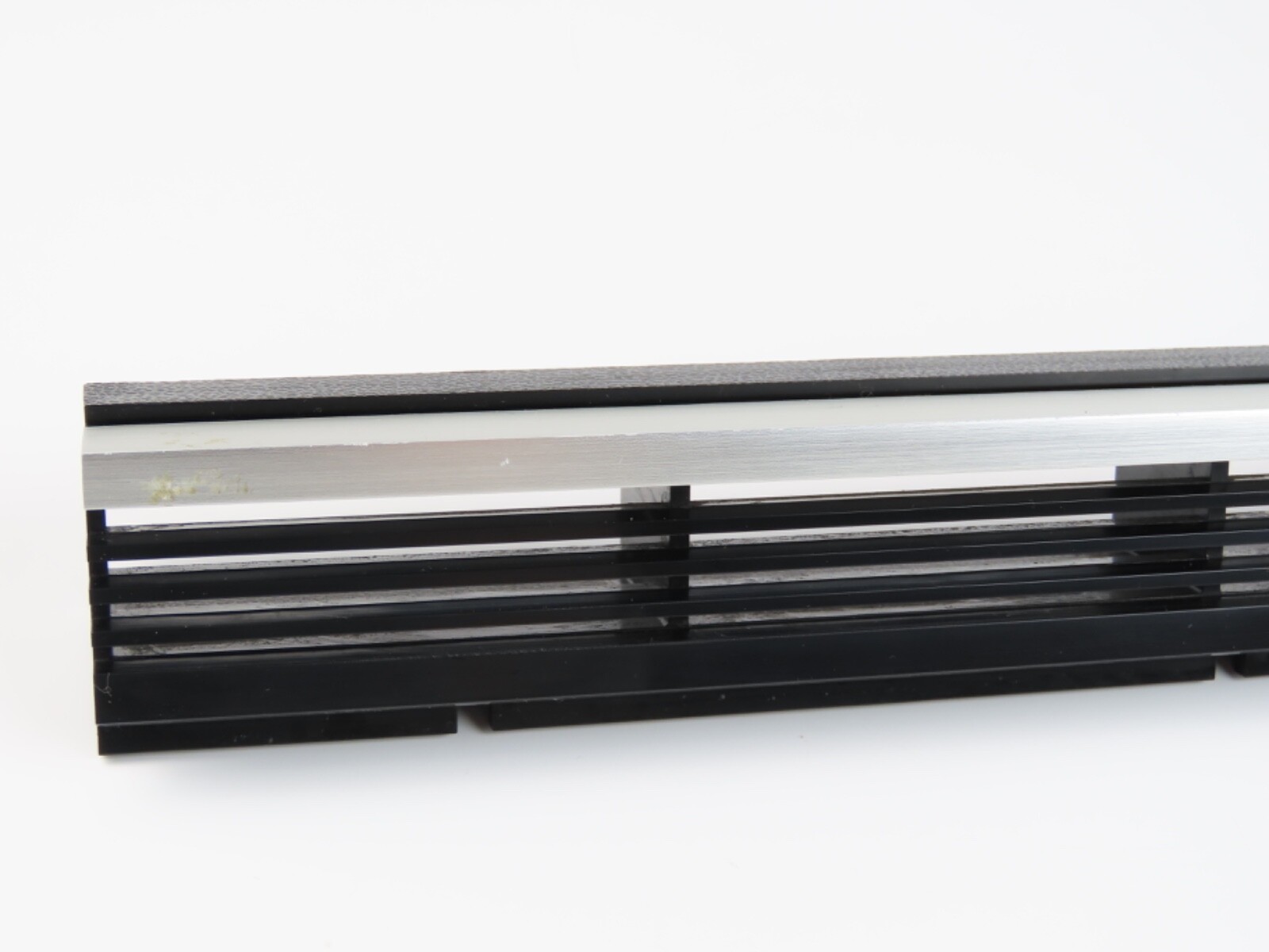 *Teac A-3440* Grill Top Trim Reel to Reel Part /T612 - Image 3