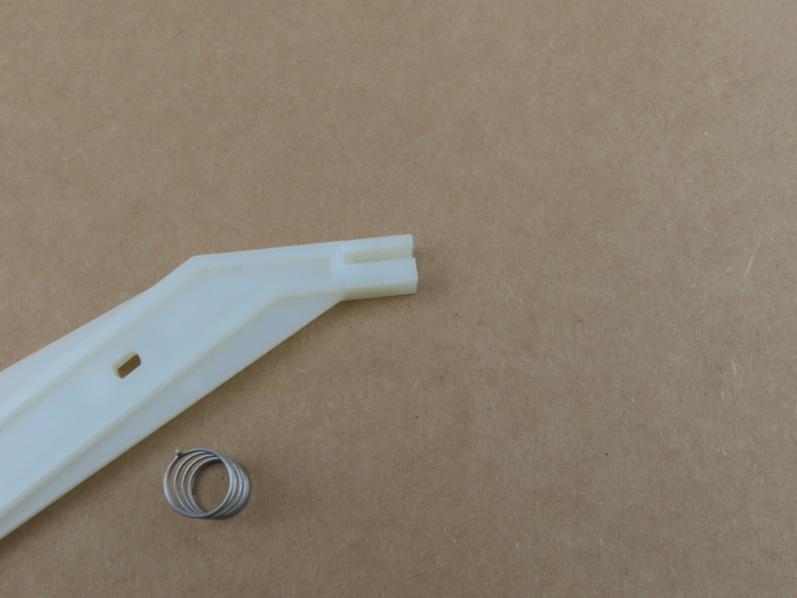 *Technics RS-B305* Plastic Rod Tape Deck Parts /D366 - Image 4