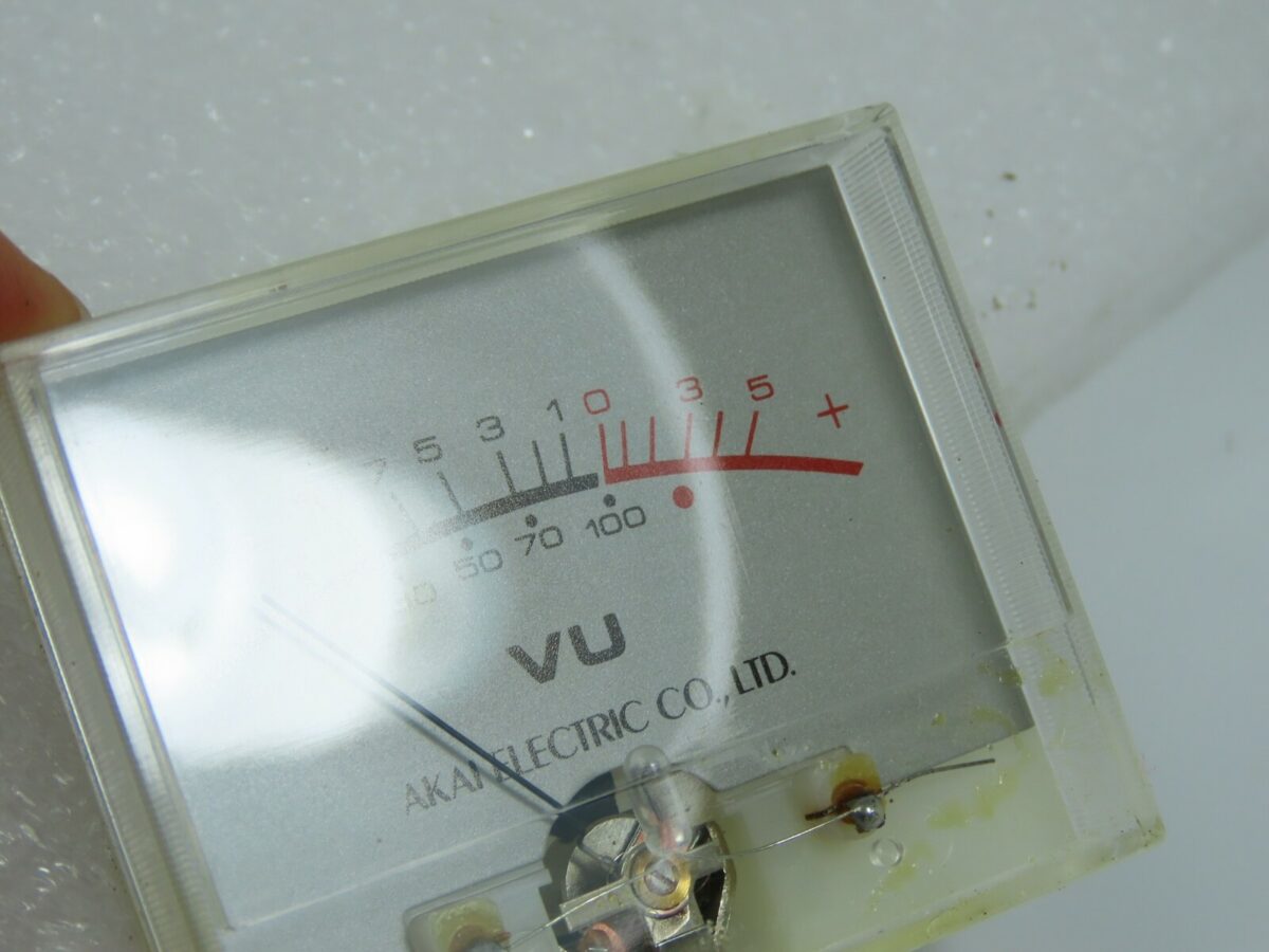 > AKAI CS-707D < VU Meter with Bulb Tape Deck Part /B182 - Image 4