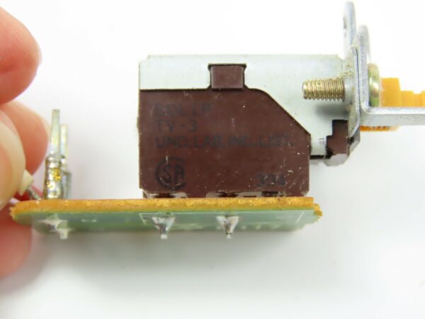 > Hitachi DA-1000 < Power Switch On/Off HiFi Audio Parts /D93 - Image 5