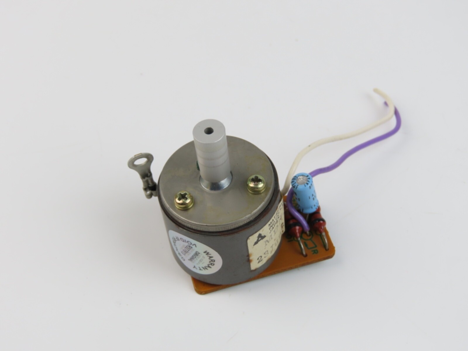 *JVC KD-A33* Capstan Motor MDN-7V1 Tape Deck Part /B629 - Image 3