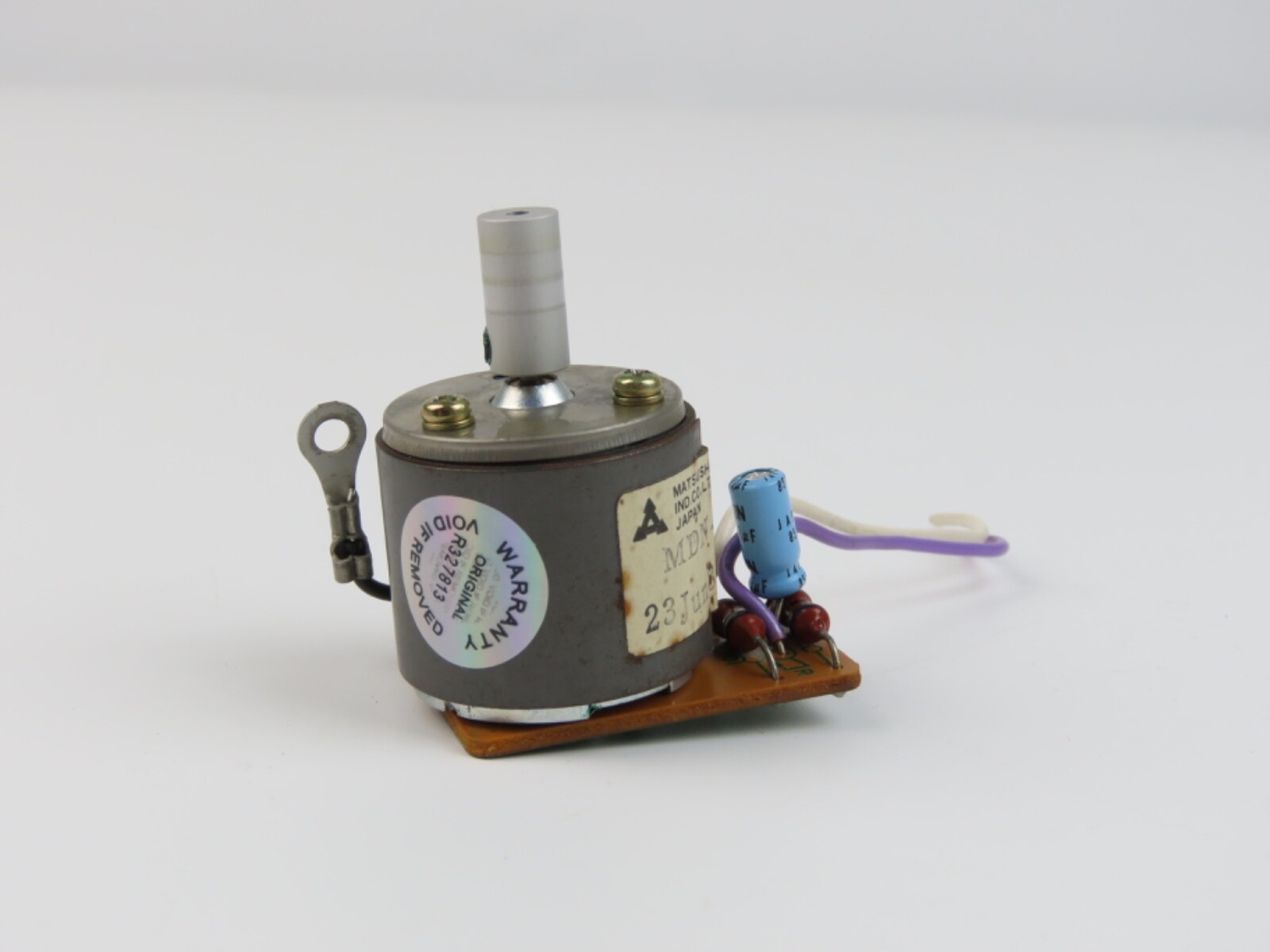 *JVC KD-A33* Capstan Motor MDN-7V1 Tape Deck Part /B629