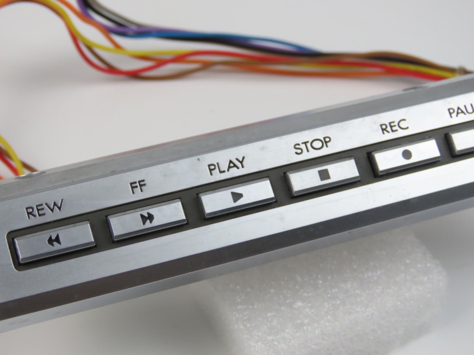 *JVC KD-A33* Keyboard Control Panel Tape Deck Part /B617 - Image 4