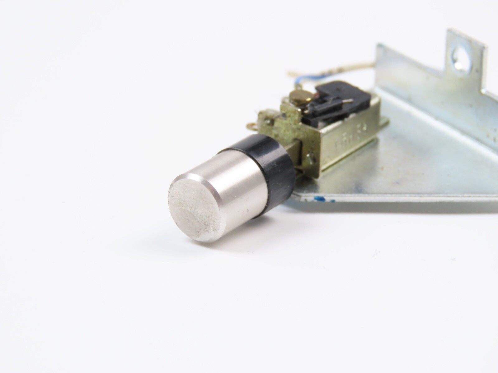 *Marantz 5420* Memory On/Off Switch Tape Deck Part /B764 - Image 3