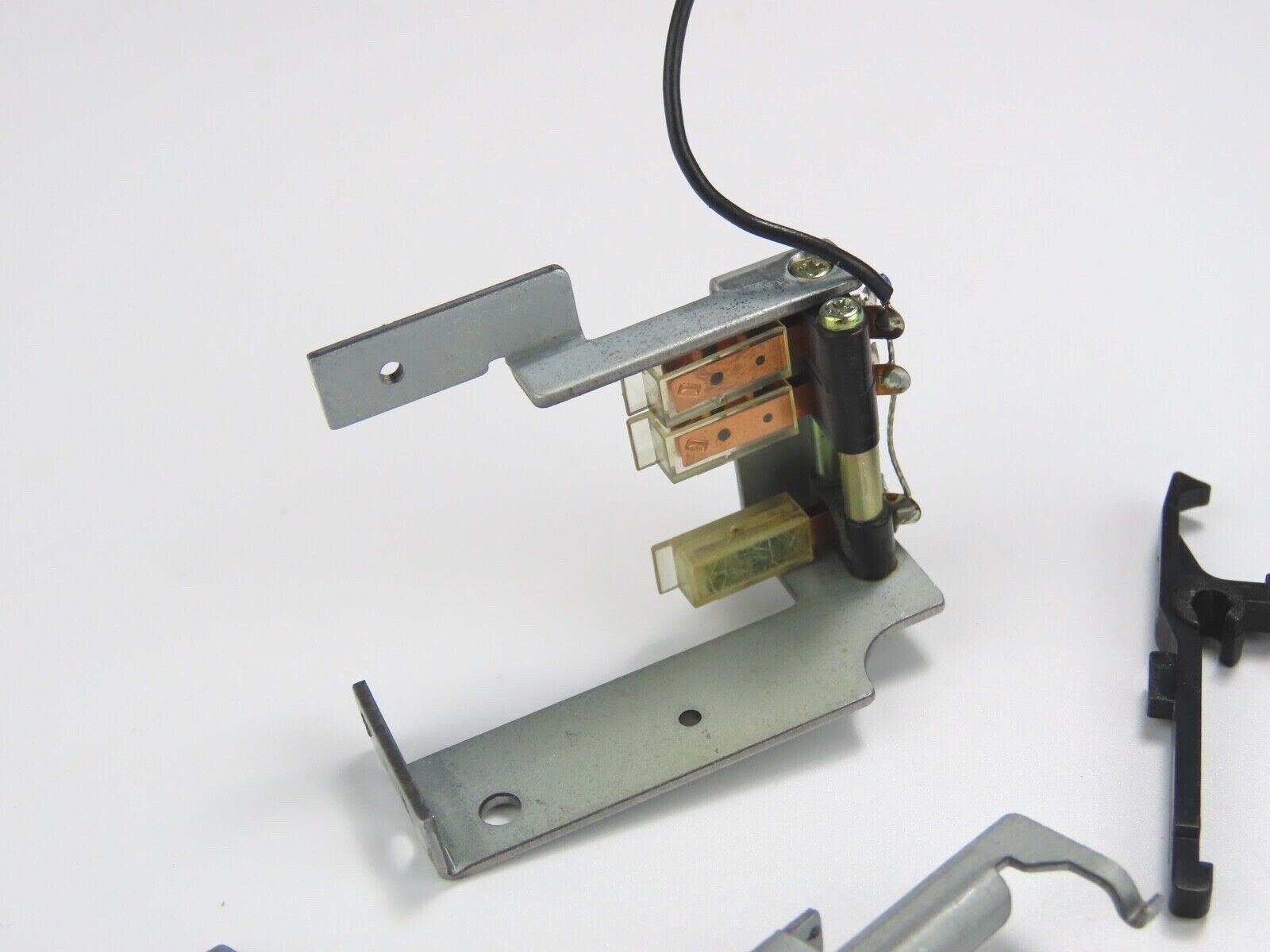 > Nakamichi CR-7E < Microswitches with Lever Tape Deck Part /ND305 - Image 3