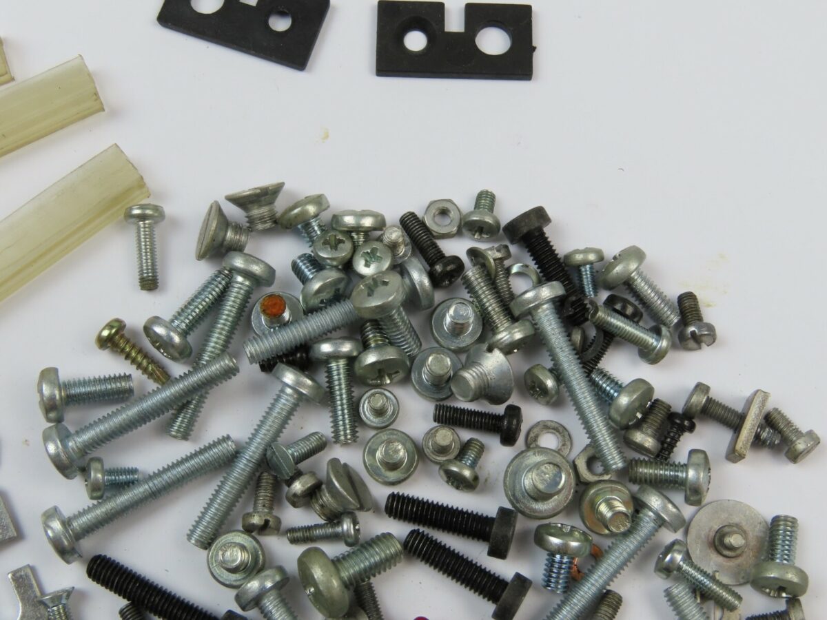 *Philips N4522* A lot of Screws and Others Reel to Reel Part /P148 - Image 4