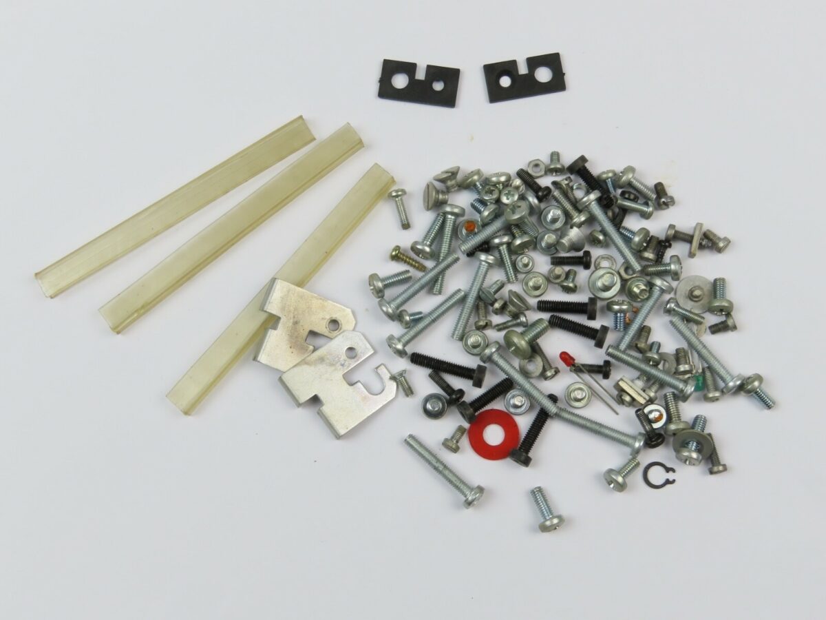 *Philips N4522* A lot of Screws and Others Reel to Reel Part /P148