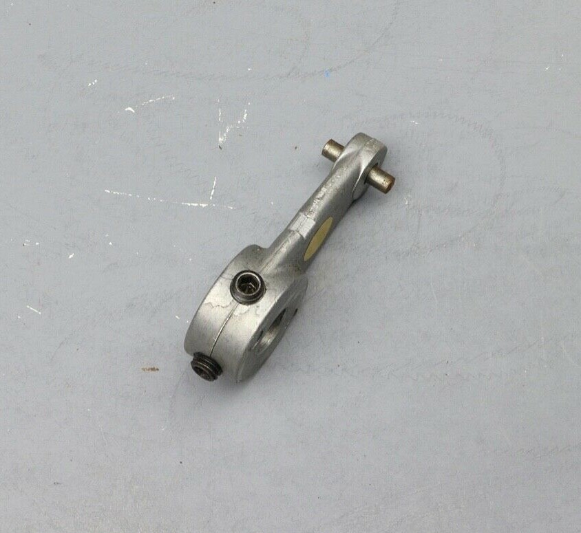 > REVOX A77 < Lever of Pinch Roller Shaft Reel to Reel Part 1.077.325 /R29 - Image 3