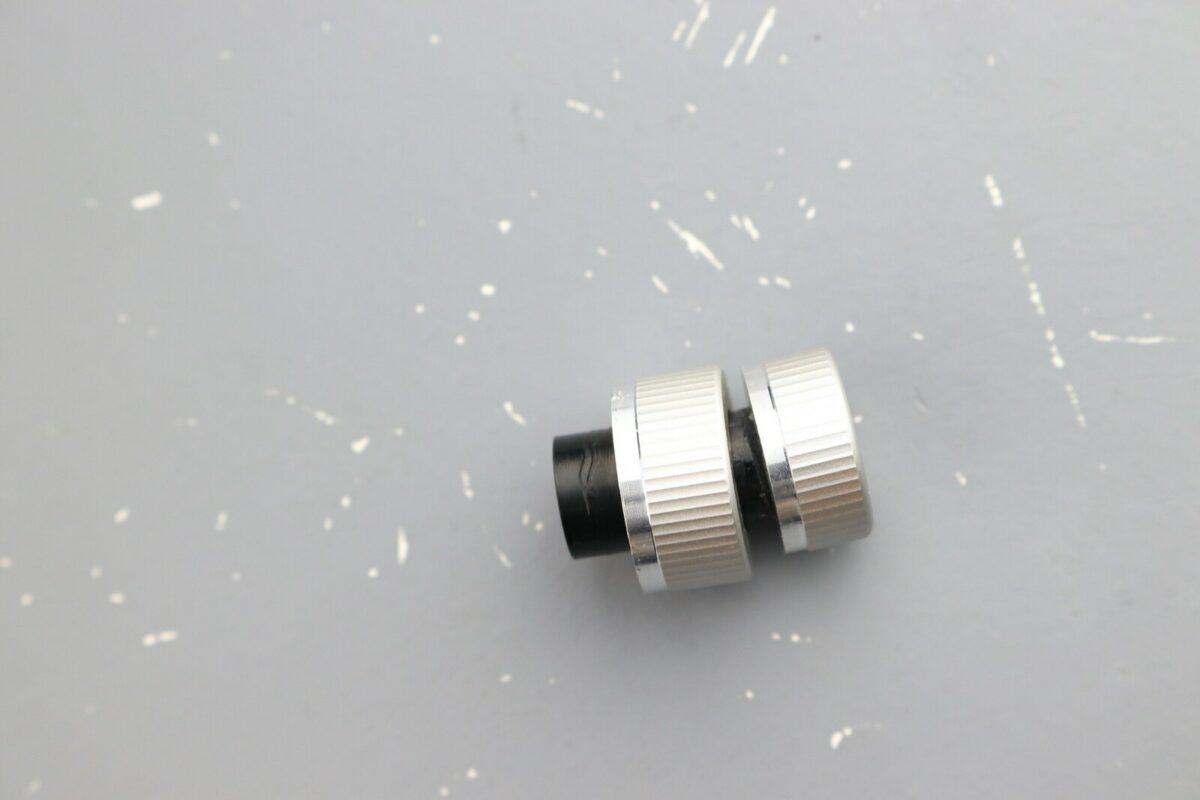 > SANYO D80 < Mic/DIN Level Button Knob Tape Deck Parts /D01 - Image 4