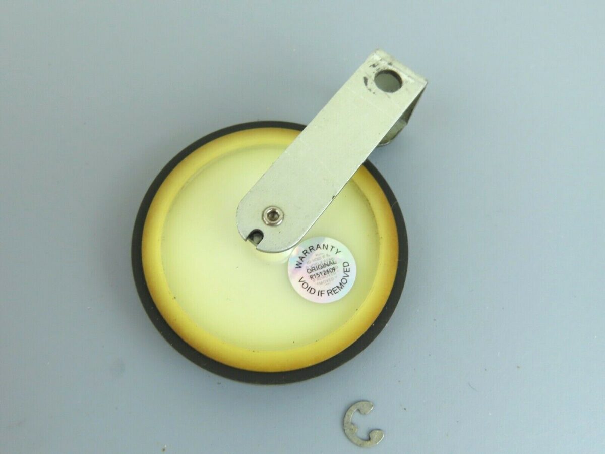 > SONY TC-399 < Fast Forward Idler with Lever Reel to Reel Part #S82 - Image 3