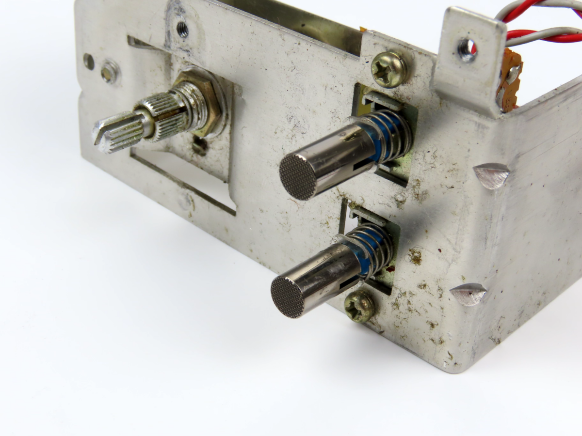 *SONY TC-510-2* Rec. Level Pot + Push On Switches Reel to Reel Part /S522 - Image 4