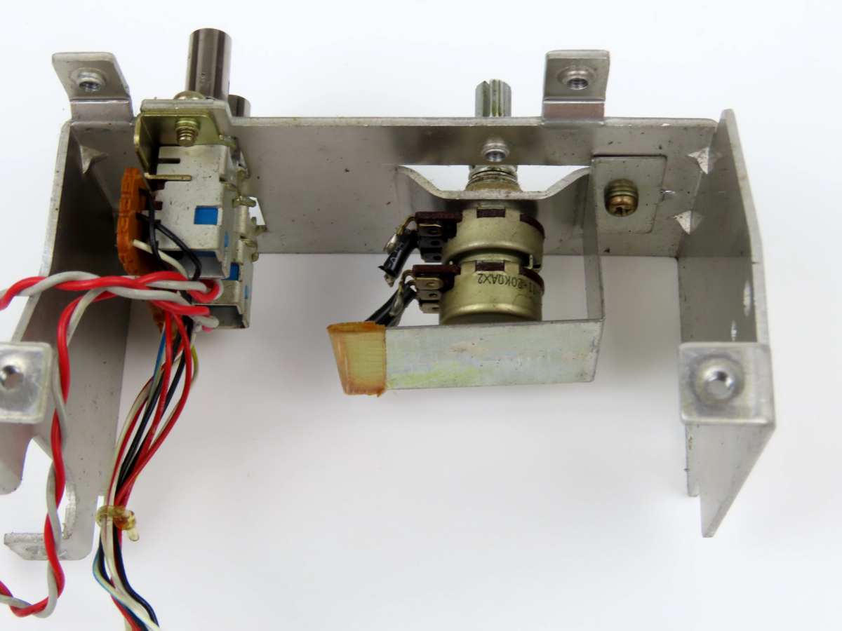 *SONY TC-510-2* Rec. Level Pot + Push On Switches Reel to Reel Part /S522 - Image 5