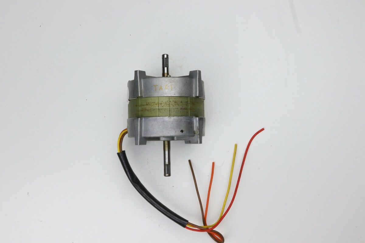 *TEAC A-3340S* Reel Motor 60V 8.5/7.0uF Reel to Reel Part EM1473 /T62 - Image 3