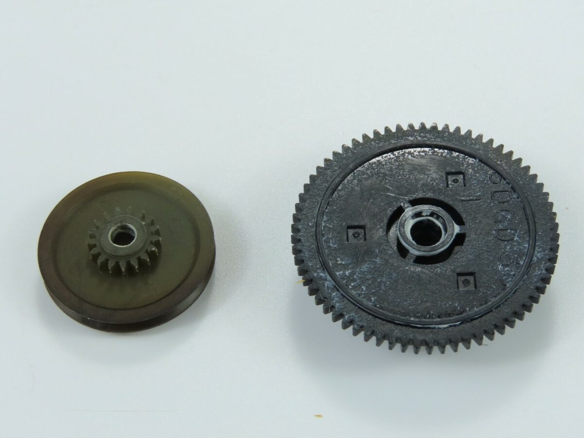 *Technics SL-P220* Tray Mechanism Gears CD Player Part /D226 - Image 4