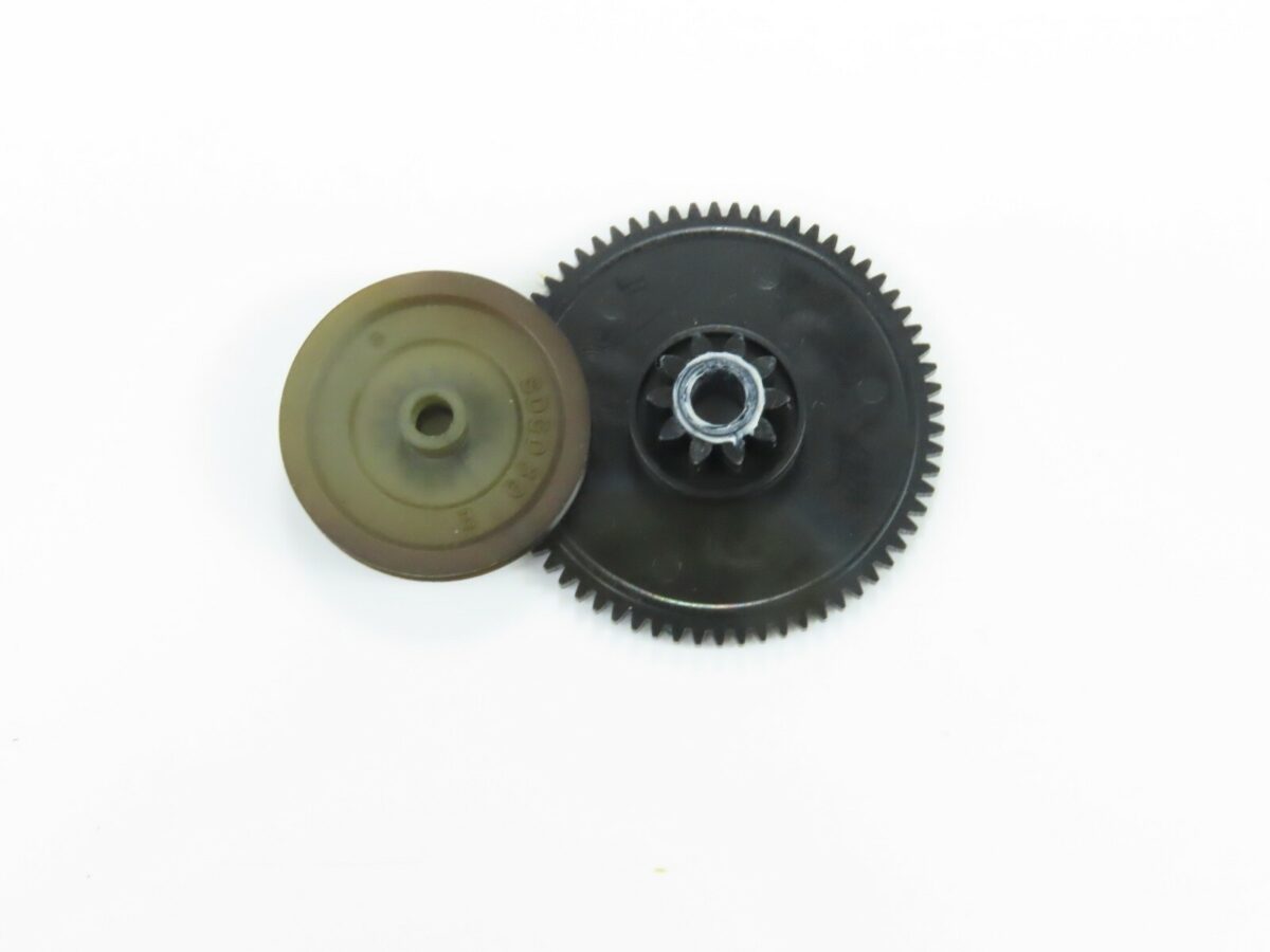 *Technics SL-P220* Tray Mechanism Gears CD Player Part /D226